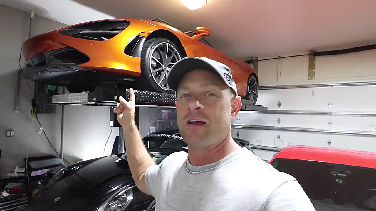 مسابقه درگ فراری 488 با مک لار...