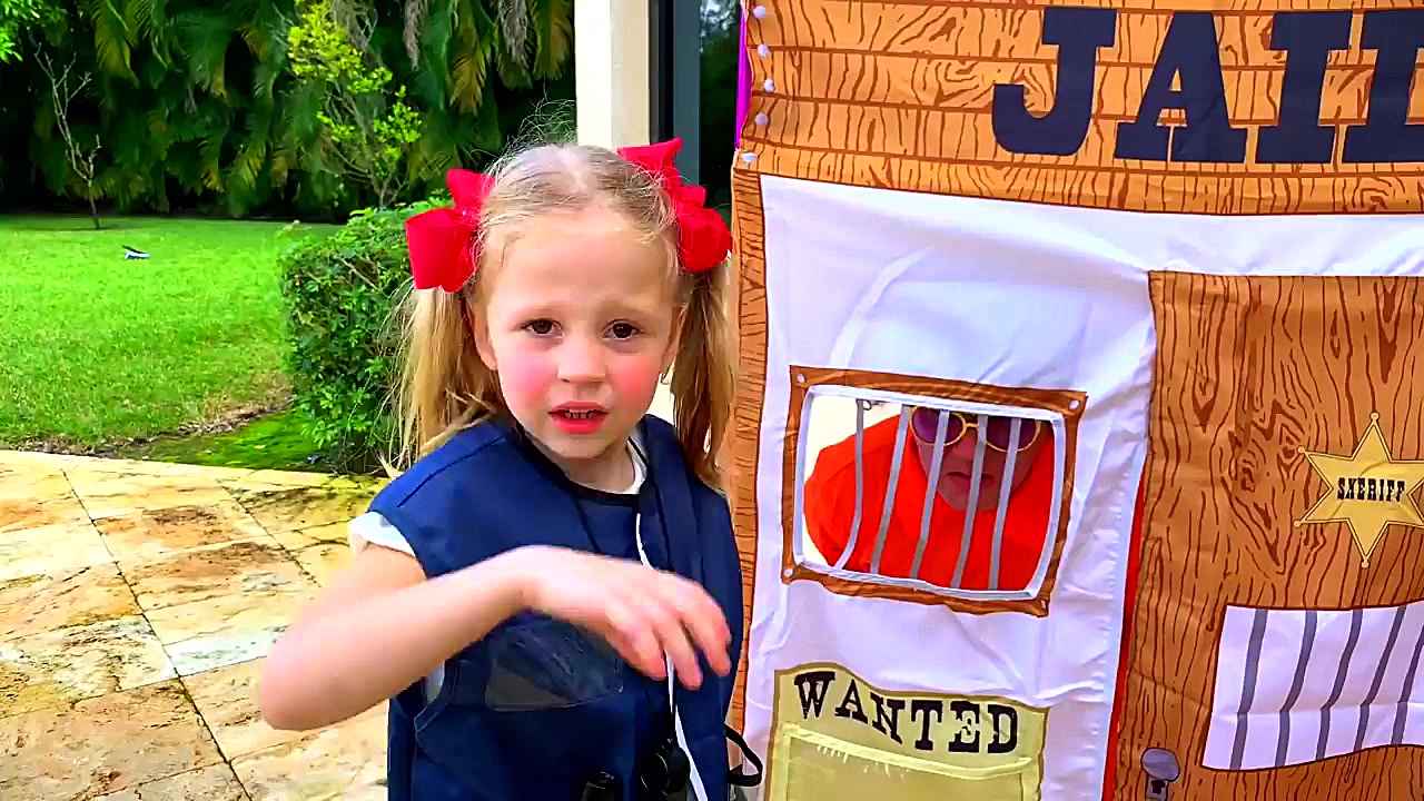 استیسی یه شغل جدید انتخاب میکن...