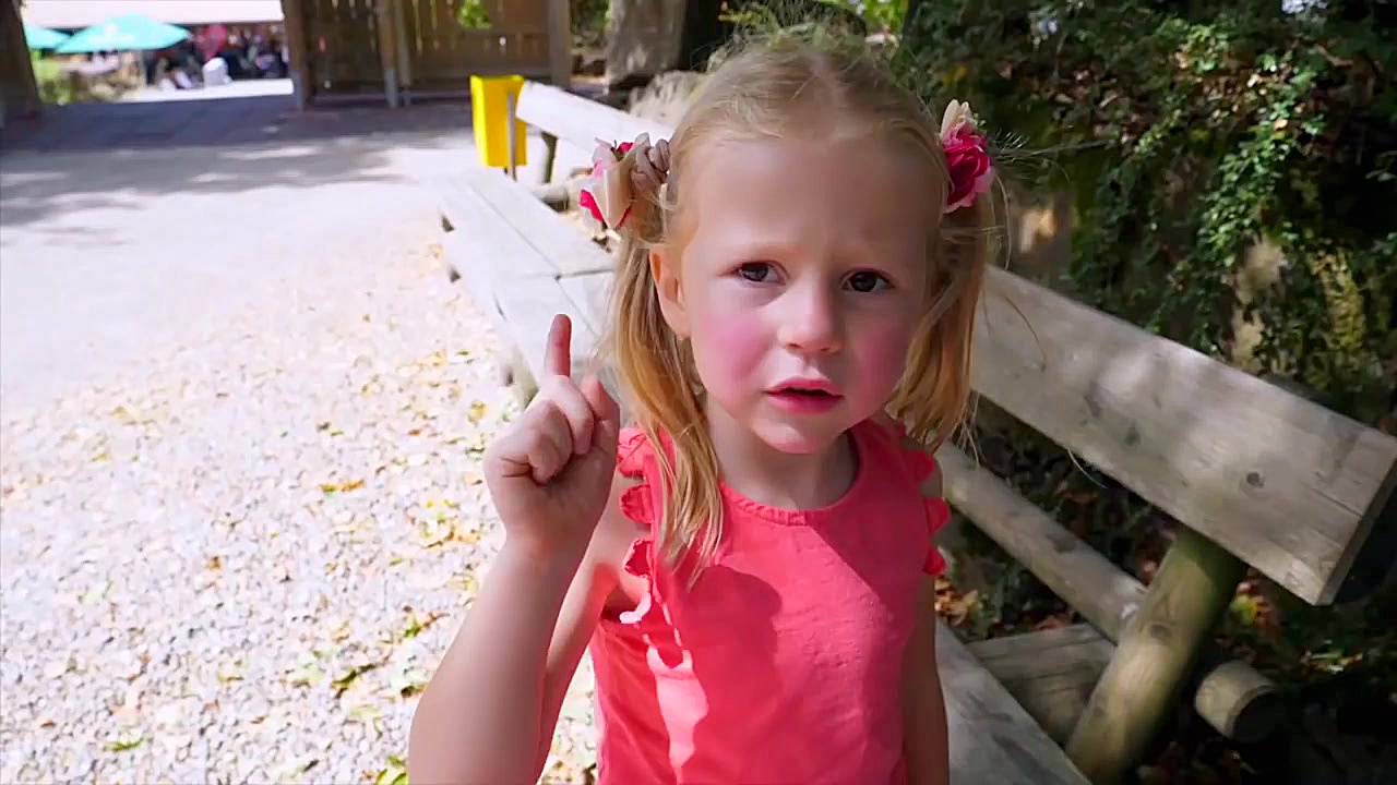 ناستیا مامان عروسک کوچولو رو پ...