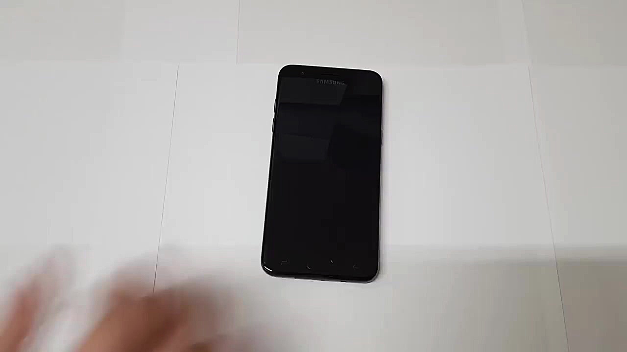 بررسی گوشی سامسونگ گلکسی J3 نس...