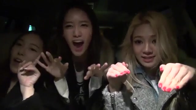 دیونه بازی گرلز جنریشن