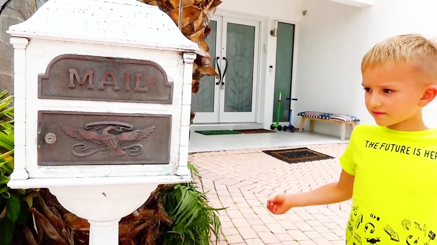 ولاد و نیکیتا و حل مشکل خال گن...