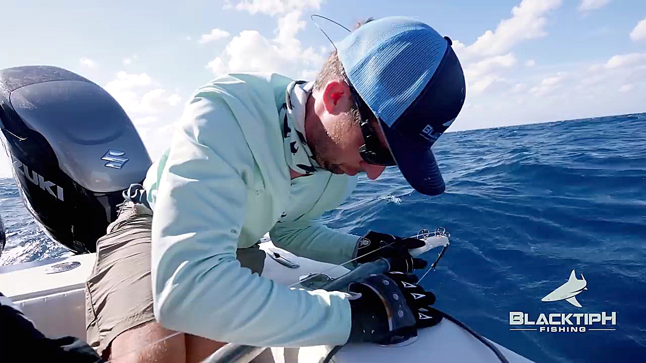 صید ماهی Catching Colorful Fis...