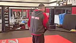 آموزش رزم ايستاده در MMA
