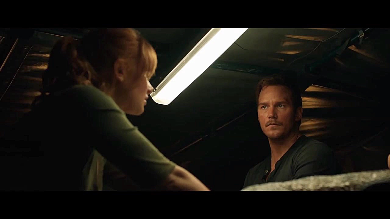 فیلم دنیای ژوراسیک با دوبله فا...