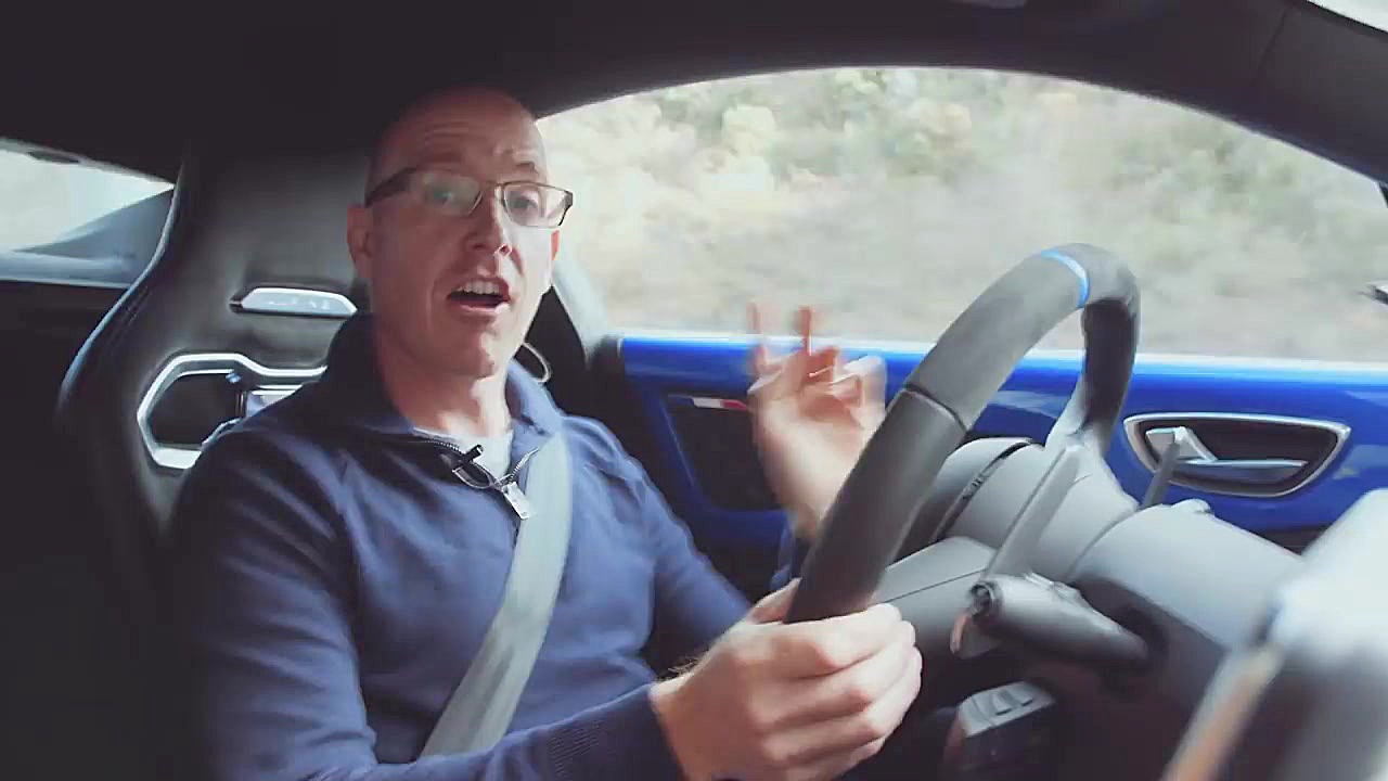 Alpine A110 vs Monte Carlo ral...