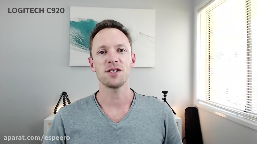 مقایسه دو وبکم Logitech C922 و...