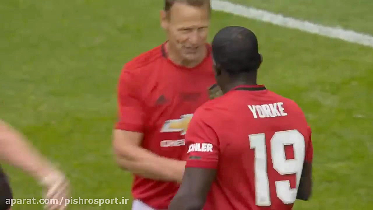 ویدیو دیدار اسطوره‌های منچستر...