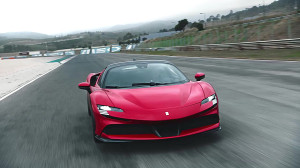 معرفی فراری SF90 استراداله هیب...