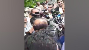شعار مردم خطاب به جهانگیری در...