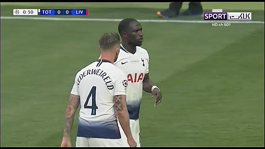 پنالتی زود هنگام لیورپول در فی...