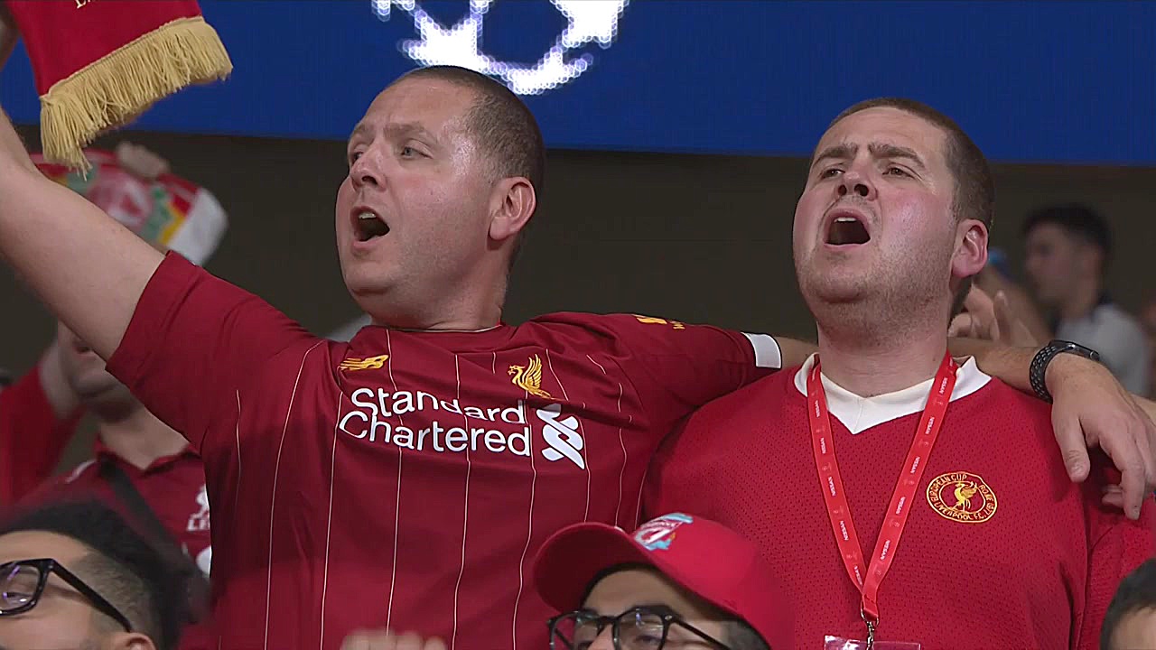 همخوانی تیم لیورپول و هواداران