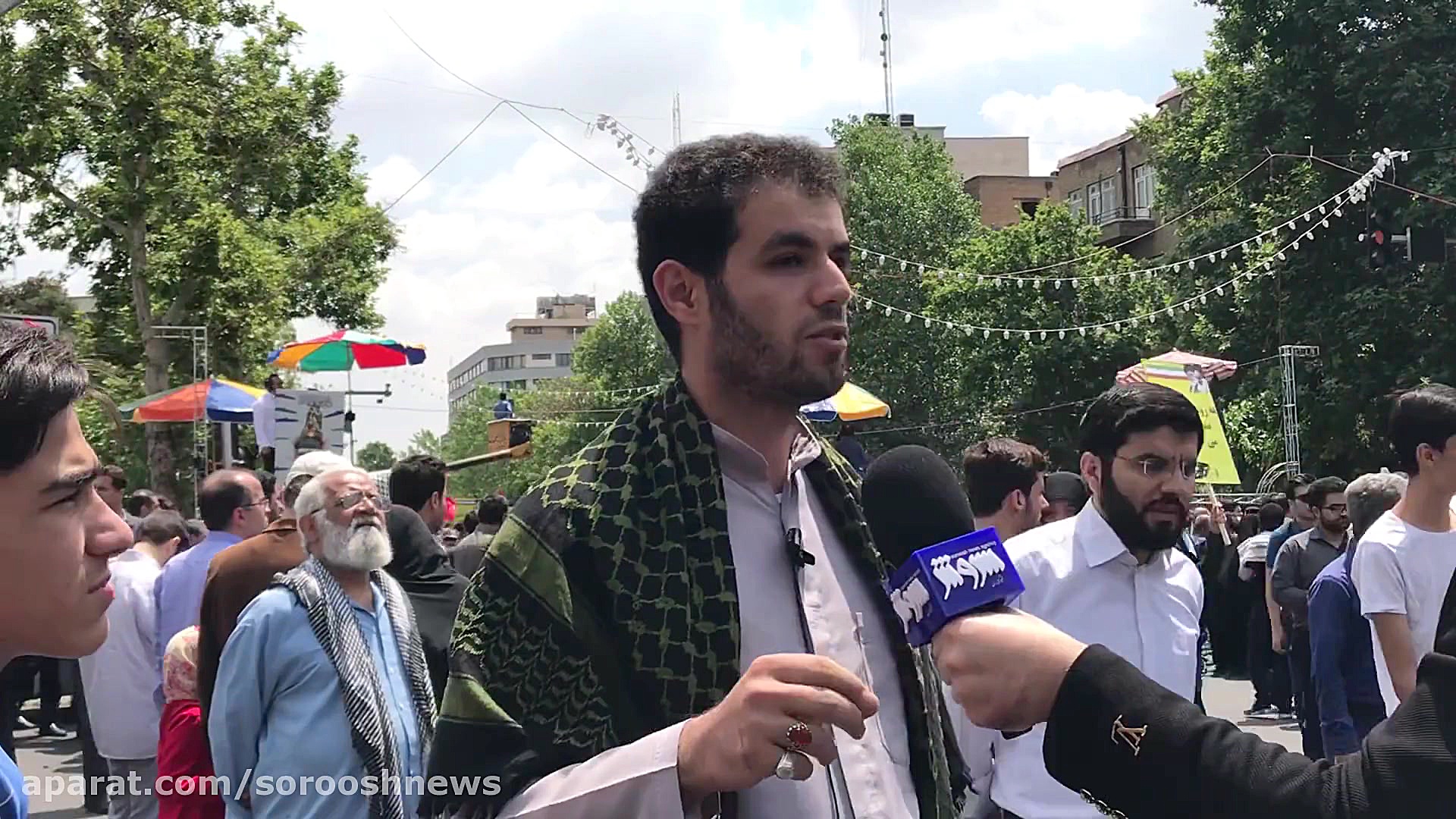 چرا رهبر معظم انقلاب فرمودند ر...