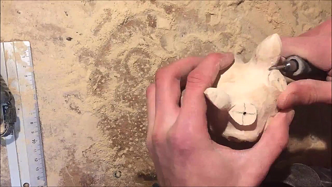 مجسمه های چوبی WOOD CARVING BU...