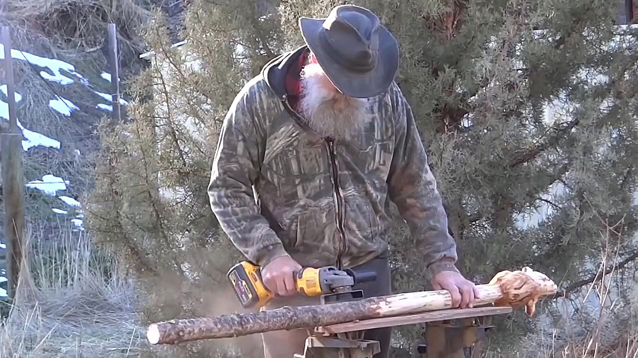 مجسمه های چوبی Wood Carved Chi...