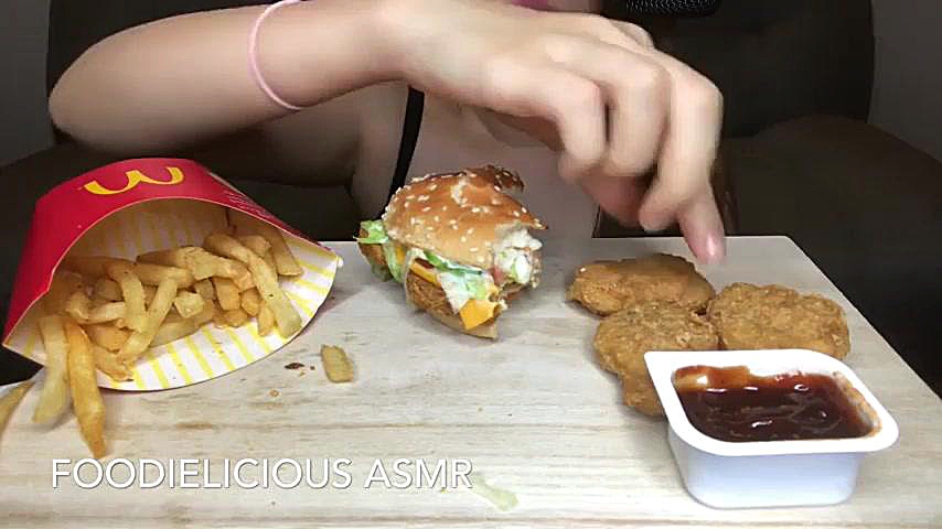 چالش غذا خوری❤کپی به شرط فالو❤