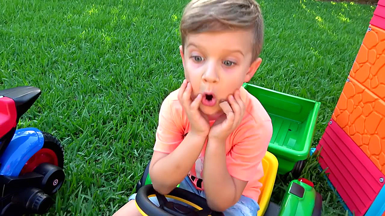 دایانا Pretend بازی با ماشین ا...