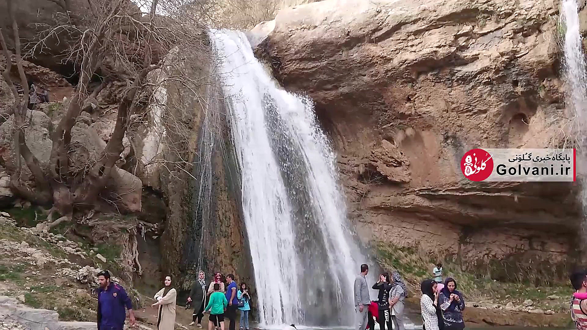 لطفا از آبشارهای ایران استفاده...