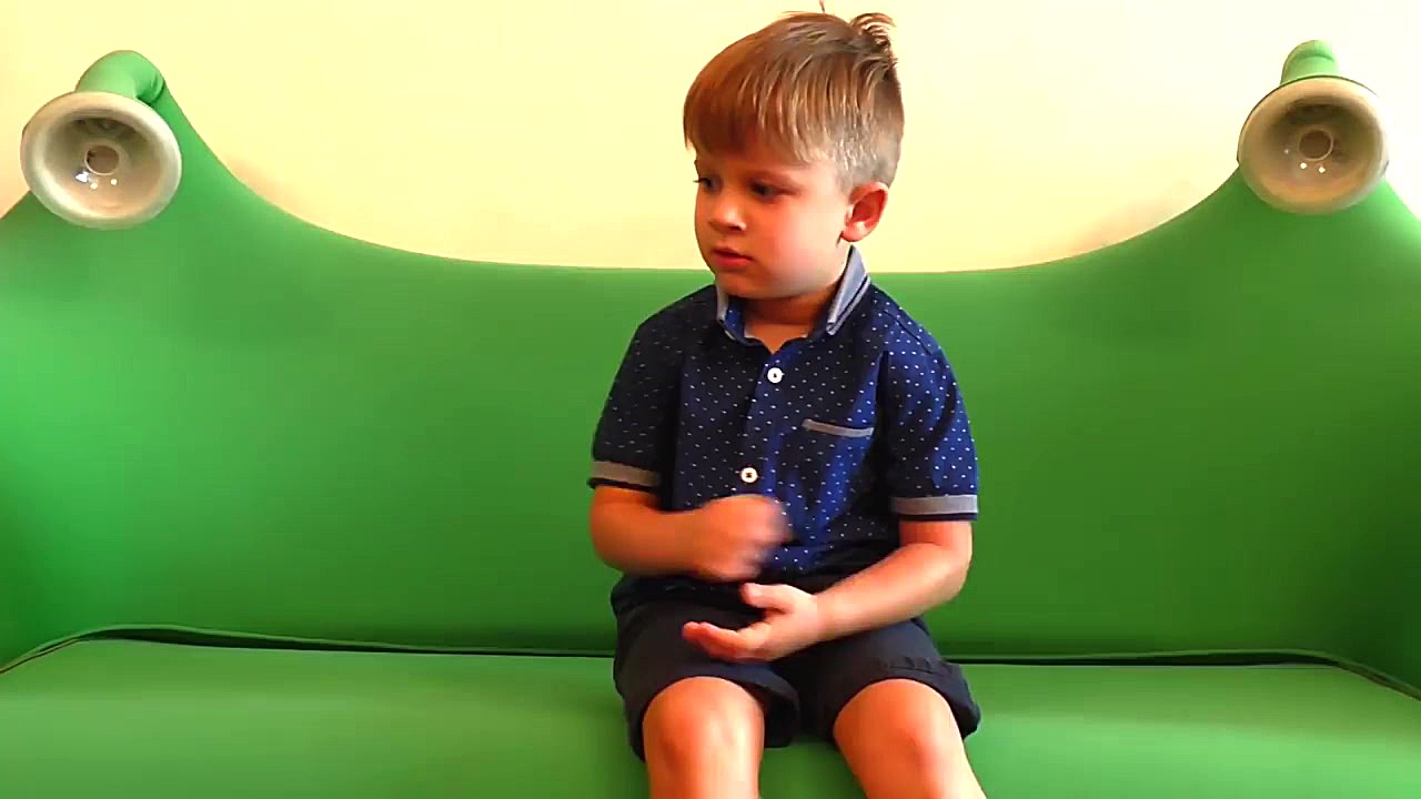 روما و دیانا با غذاهای اسباب ب...