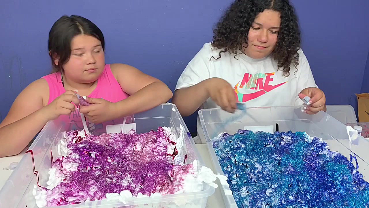 GALLON OF ELMER&rsquo;S FLUFFY...