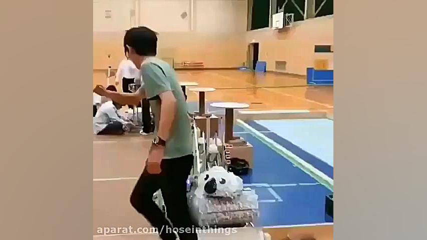 چالش پرتاب بطری توسط ربات ژاپن...