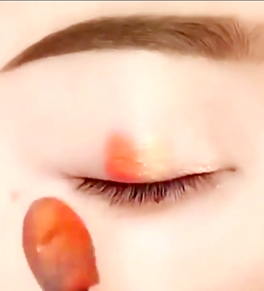 Beautiful Eye Makeup Tutorial...