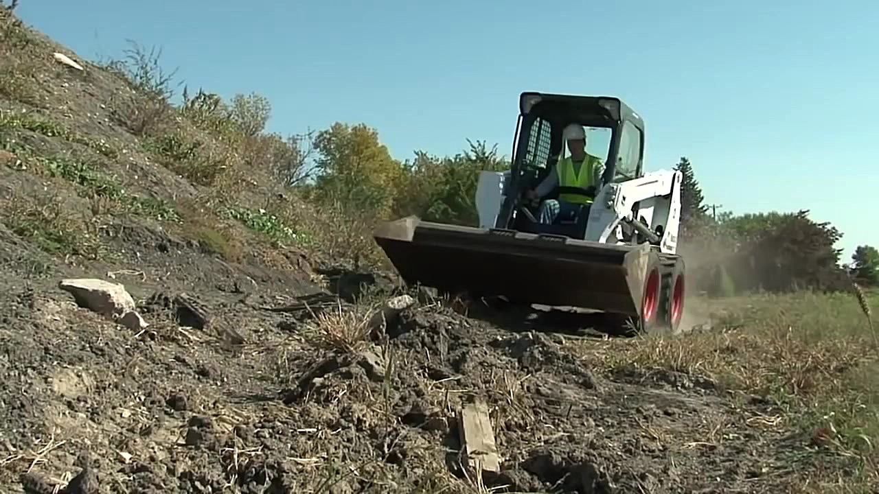 Bobcat Loader Safety (Spanish)