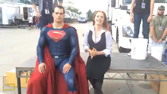 سوپرمن در چالش سطل آب و یخ