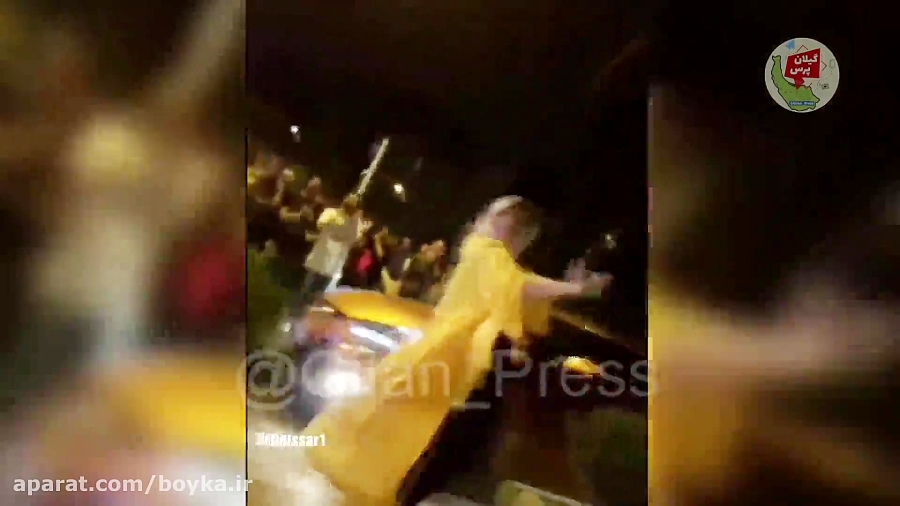 رقص خیابانی یک زن در گلسار رشت