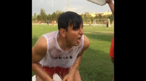 چالش سطل اب یخ حامد لک