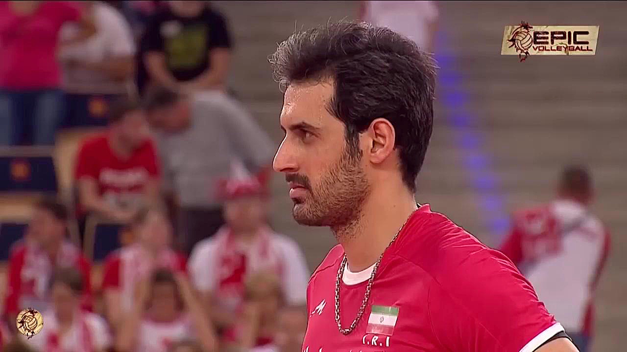 پاسوری که مالک زمان است : سعید...