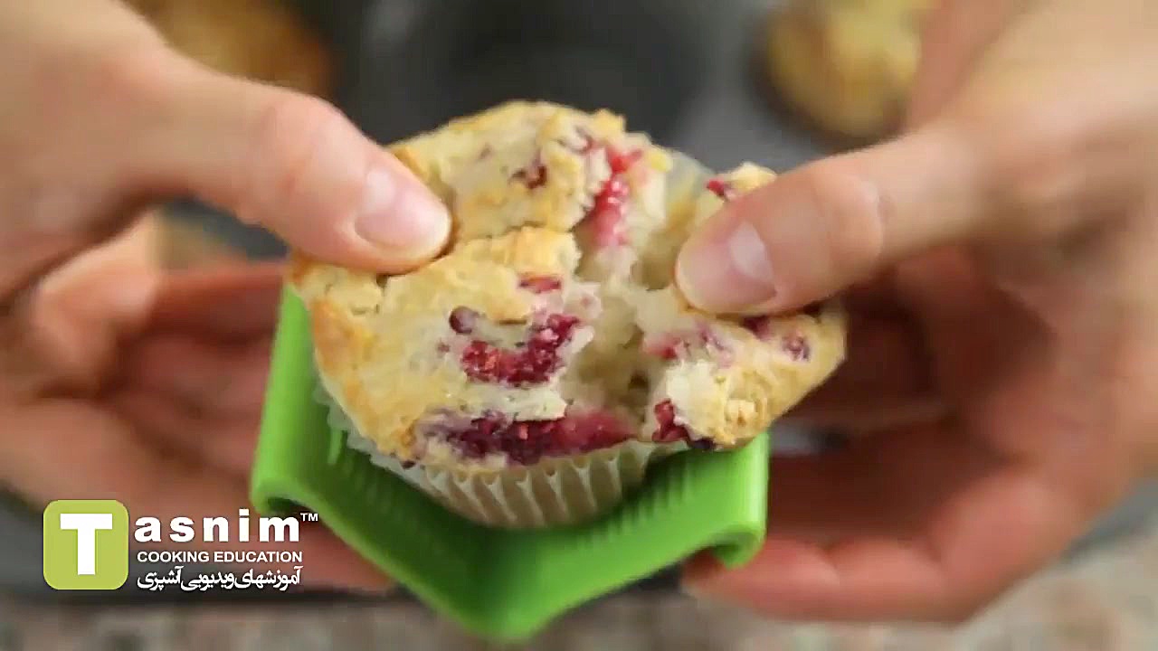 طرز تهیه مافین تمشک | فیلم آشپ...