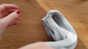 Making Slime with Funny Balloo...