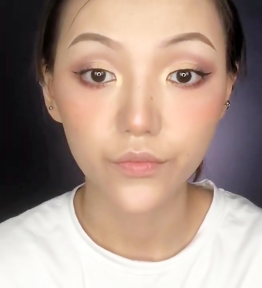 Beautiful Eye Makeup Tutorial...