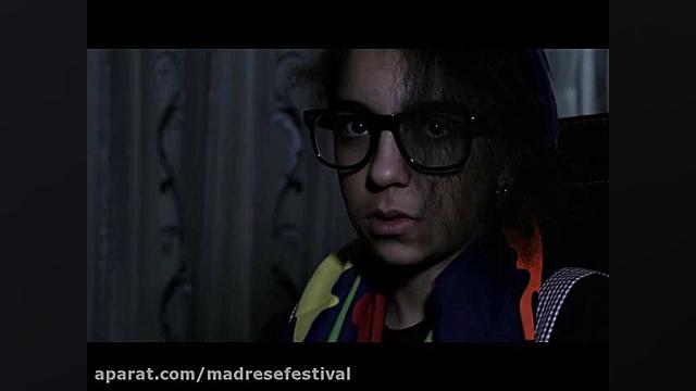 یه توپ داریم قلقلیه