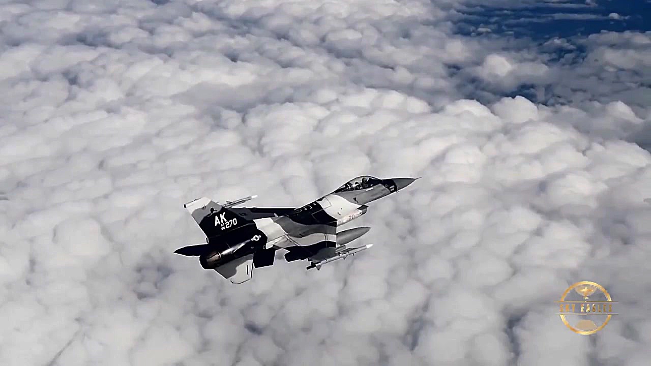 اف 16 های متهاجم در رزمایش ردف...