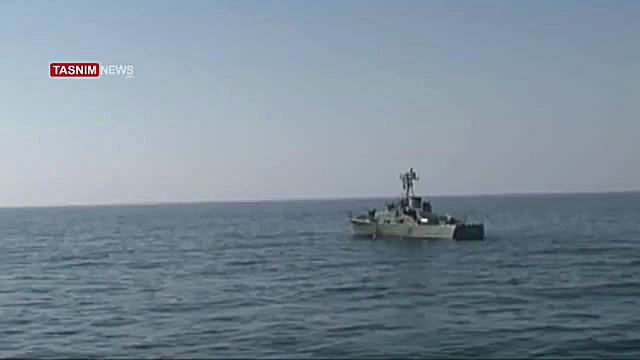 لحظه شلیک و اصابت موشک کروز نص...