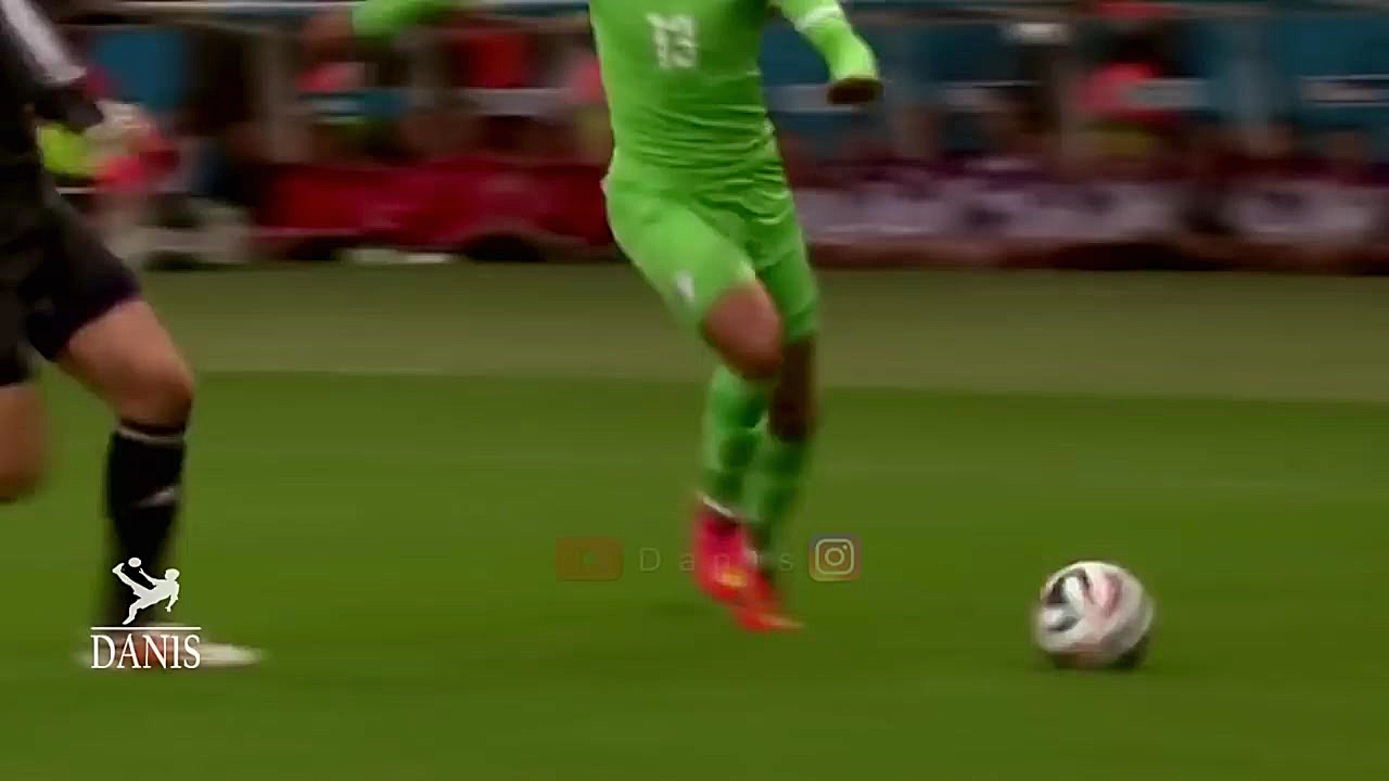 مهارهای خیره کننده با پا، از ع...