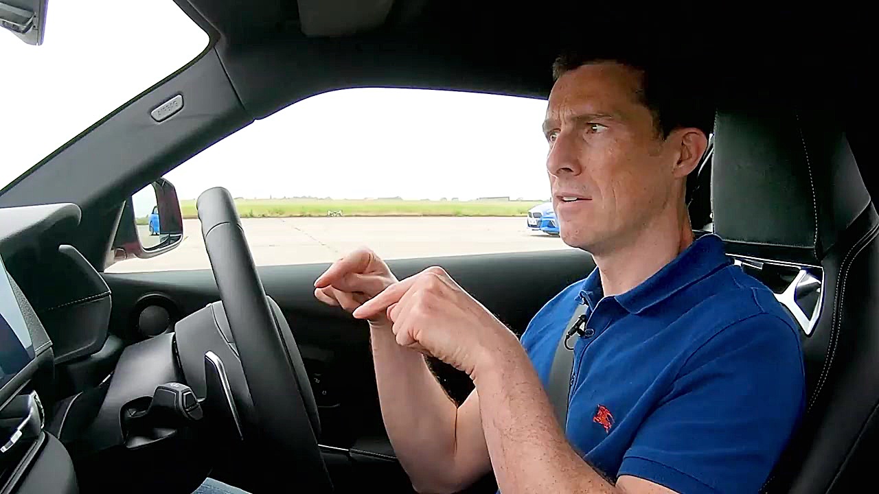 رویارویی تویوتا سوپرا و ب ام و...