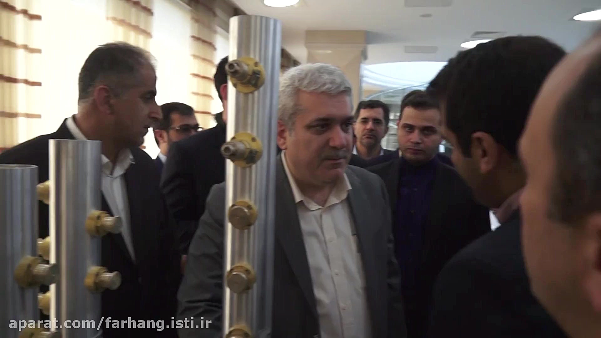 بازدید دكترستاری از نمایشگاه ش...