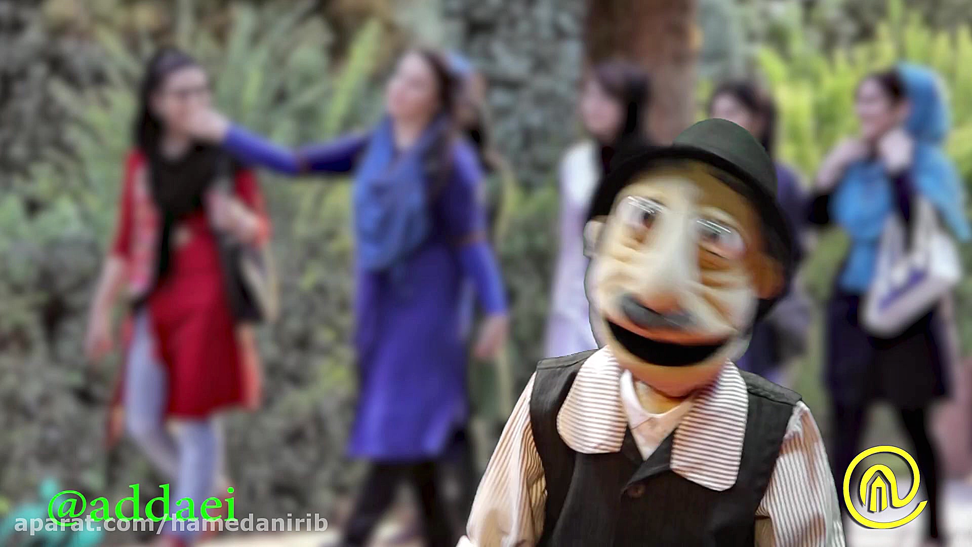 آددای و خانم های بی حجاب!!!