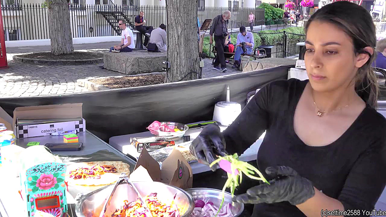 Tandoori مرغ و سایر غذاهای خیا...