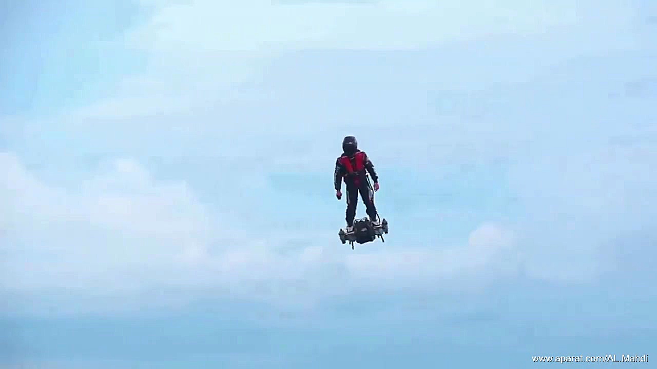 پرواز با فلای بورد Flyboard پی...