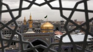 1 چرا انقدر برای حرم امام رضا...