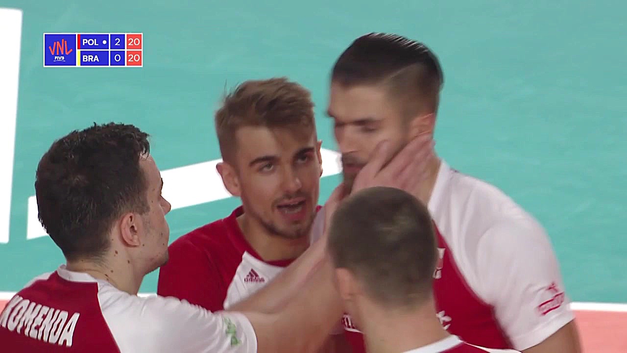 خلاصه والیبال لهستان و برزیل و...