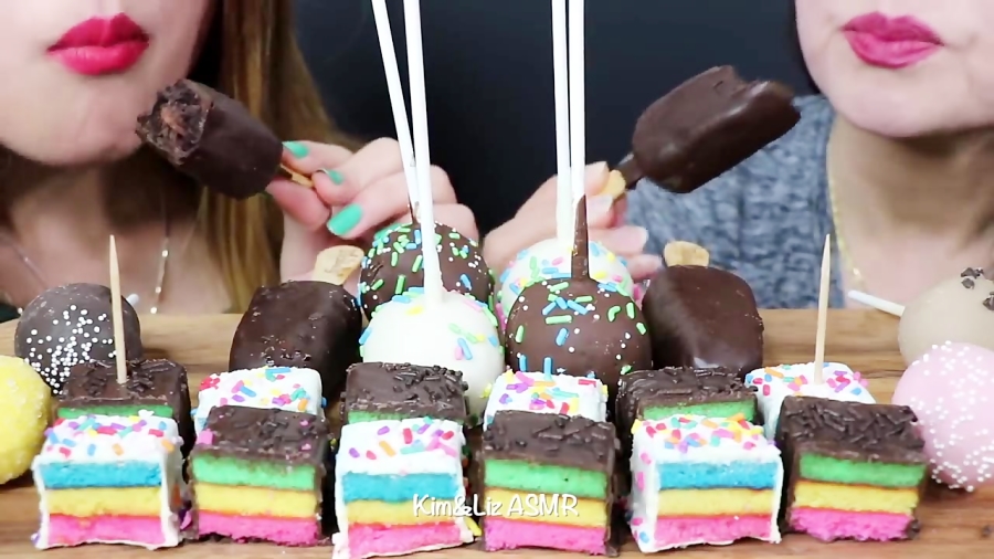 چالش اسمر | خوردن شیرینی کاکائ...