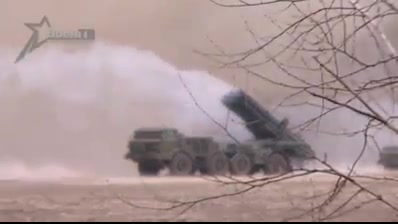 شلیک همزمان چندین کاتیوشا