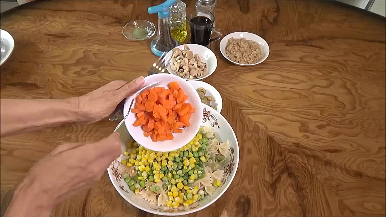 سالاد ماکارونی با بالزامیک سال...