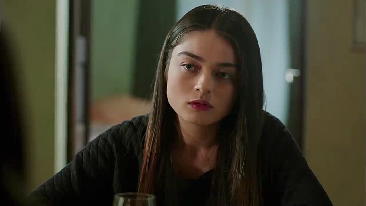 سریال ترکی رزسیاه دوبله فارسی...