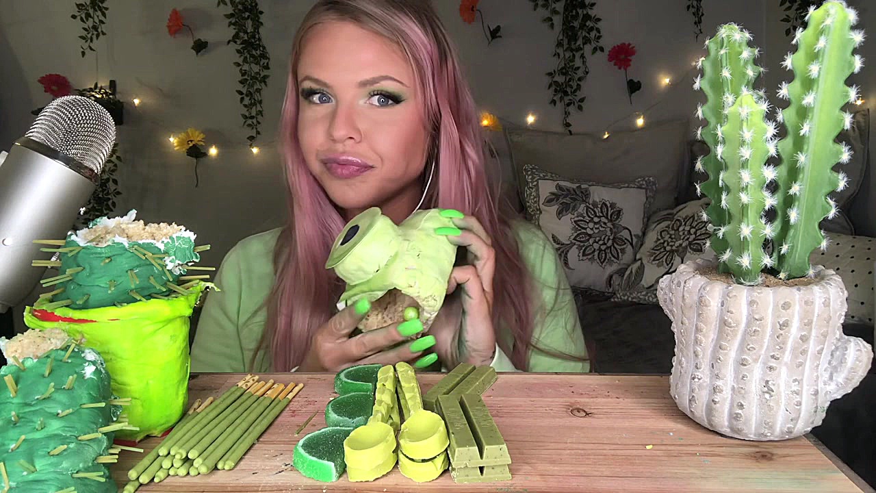 چالش خوردن چیزمیزای سبز! کاکتو...